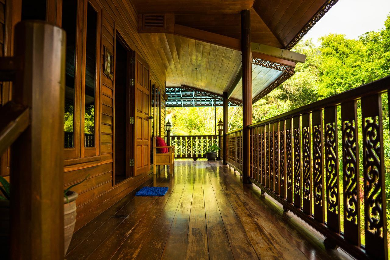 Villa Paraiso - 4 Bedroom Traditional Thai Pool Villa Ban Nong Thale Exterior foto